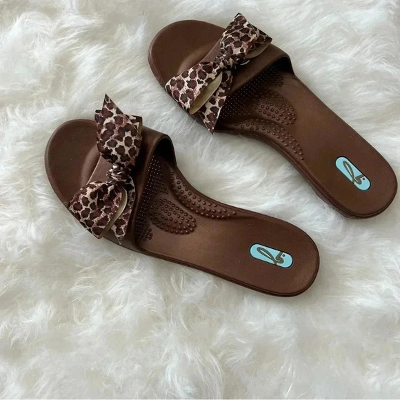 OKA b women’s sandals medium leopard bow - Picture 1 of 3